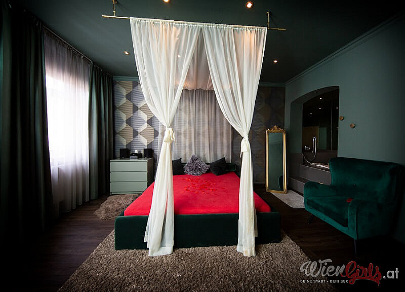 Amore Lounge Image