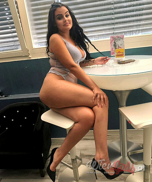 Larissa ♡ Image