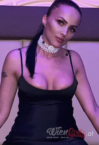Melanie Image