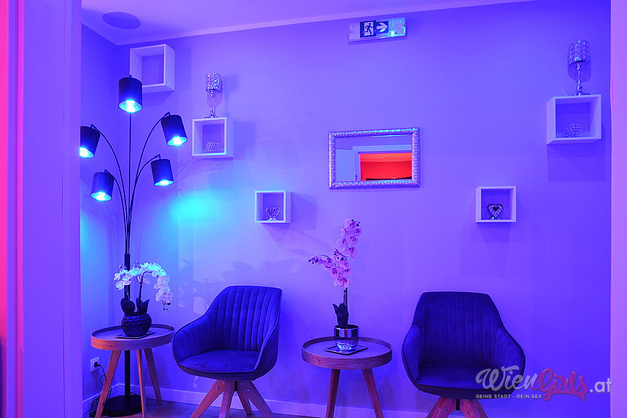 STUDIO ROXANNA 20 Image