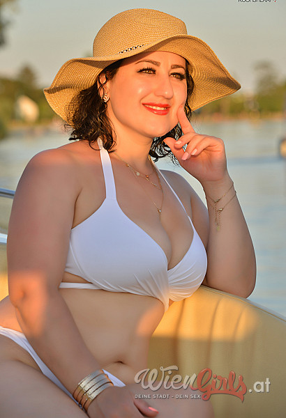 JULIA  Image