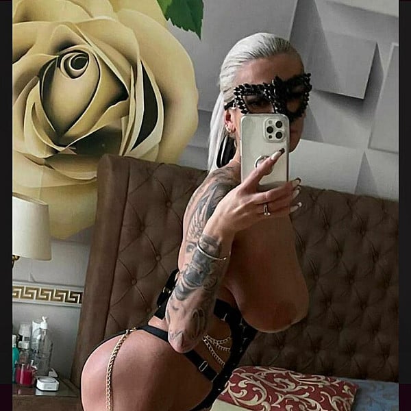 Daniela Card Image