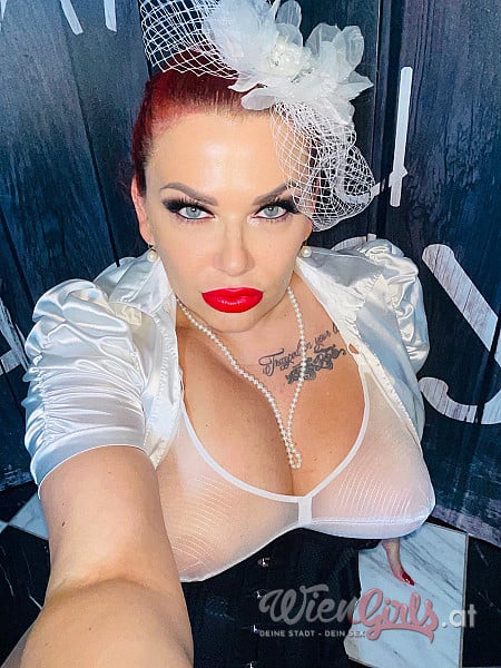 Herrin Nora Marinelli Image