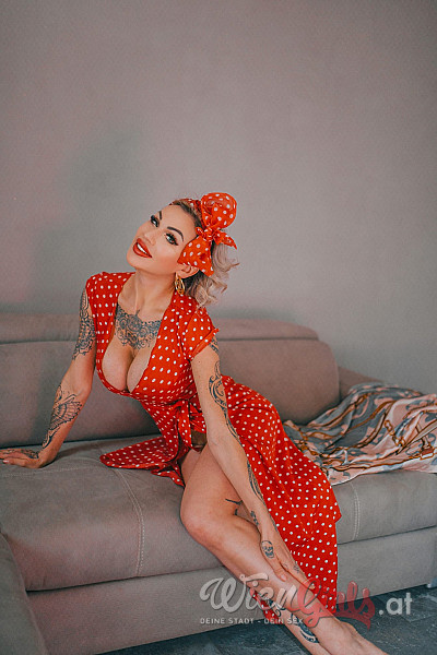 Yanina Image